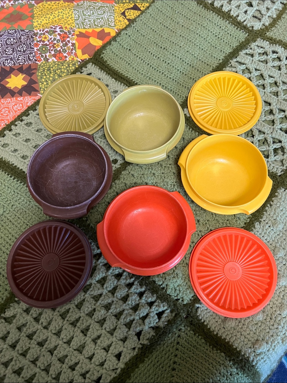 Tupperware Round Lidded Containers in Red, Yellow, Brown, and Olive - Picture 2 of 11